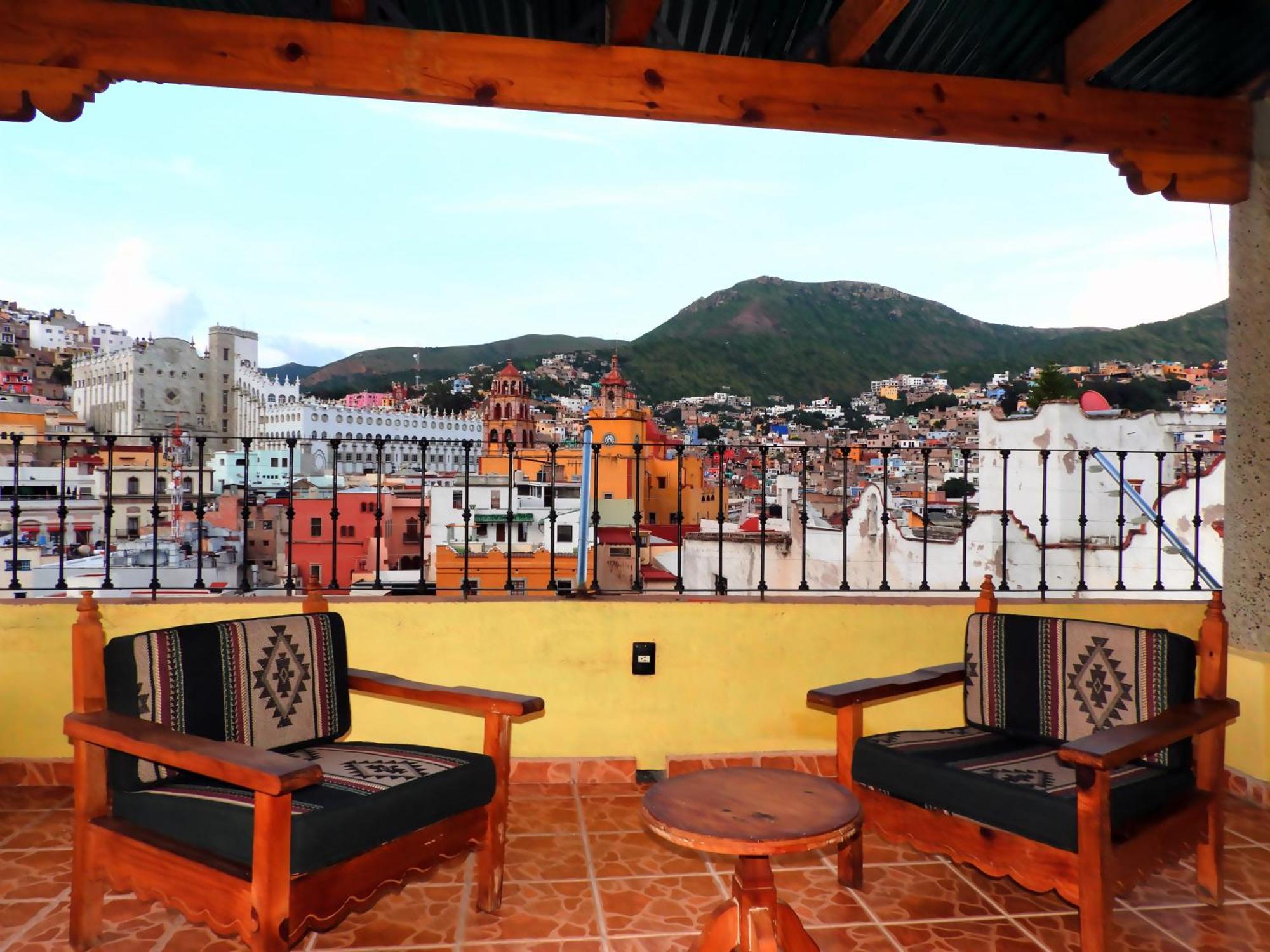 Plaza San Cayetano Panoramic House Hotel Guanajuato Exterior photo